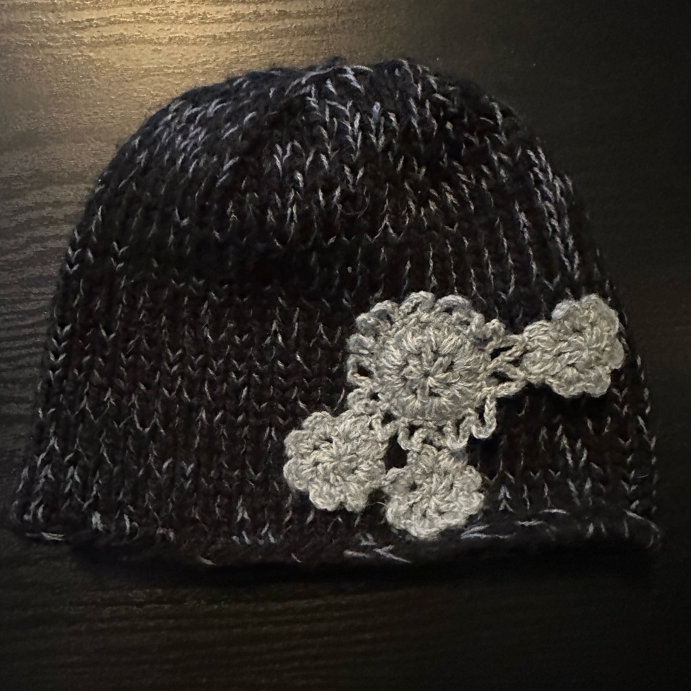 Lucky Brand Knit Beanie with Floral Design